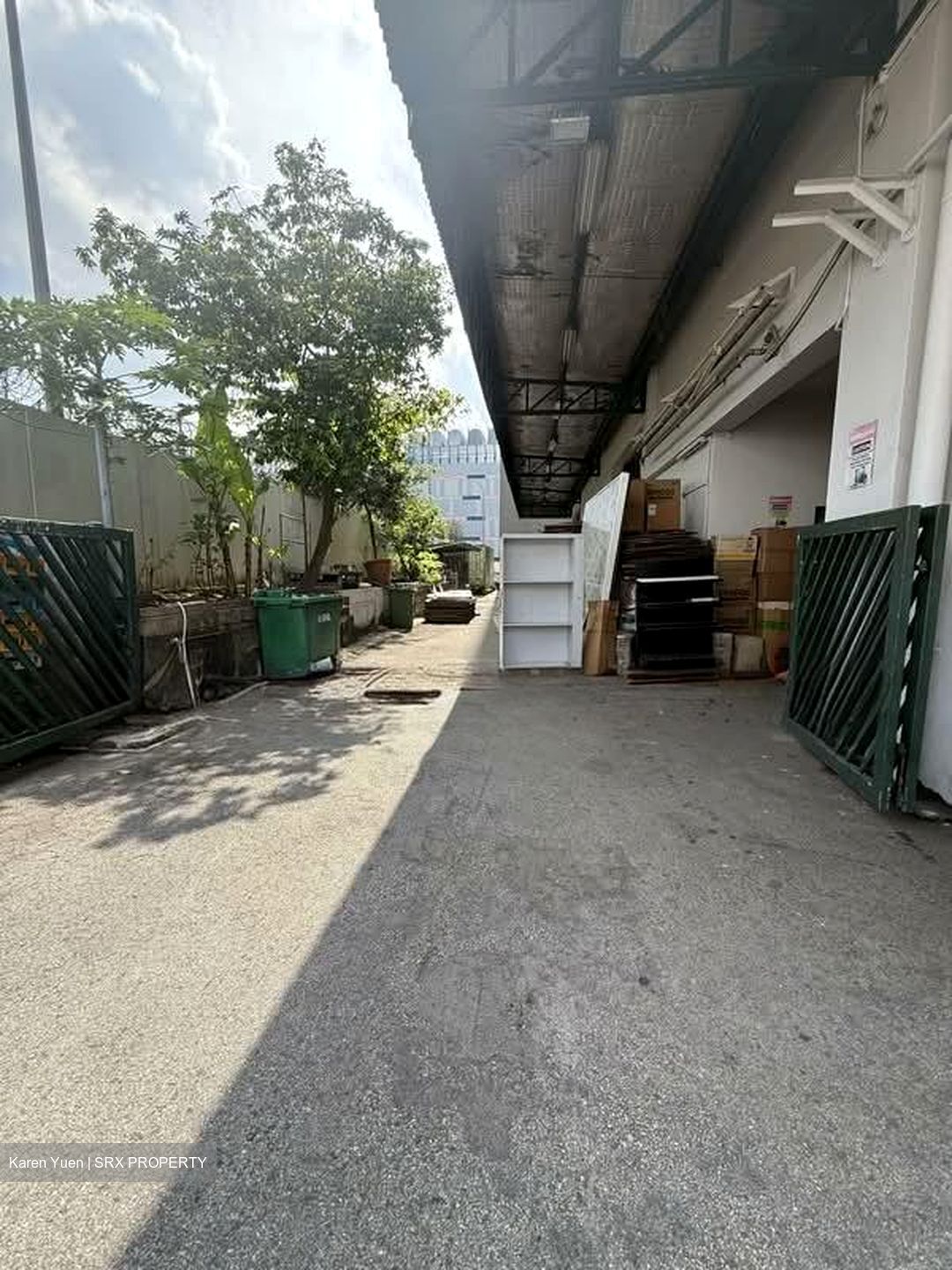 Marsiling Industrial Estate Road 1 (D25), Factory #604759491